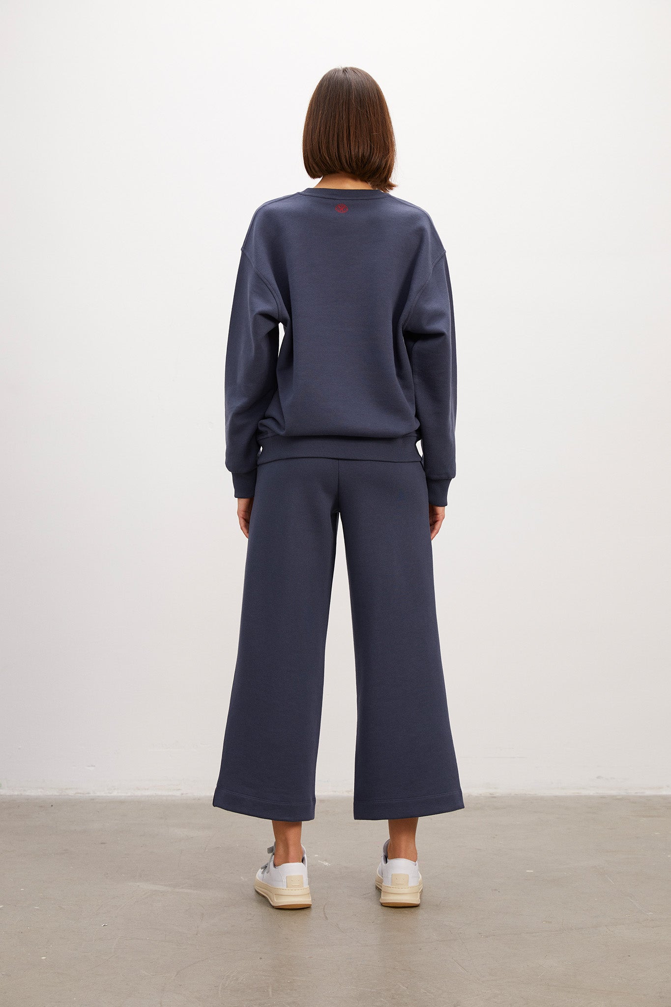 Crew Neck Navy Blue Sweatshirt